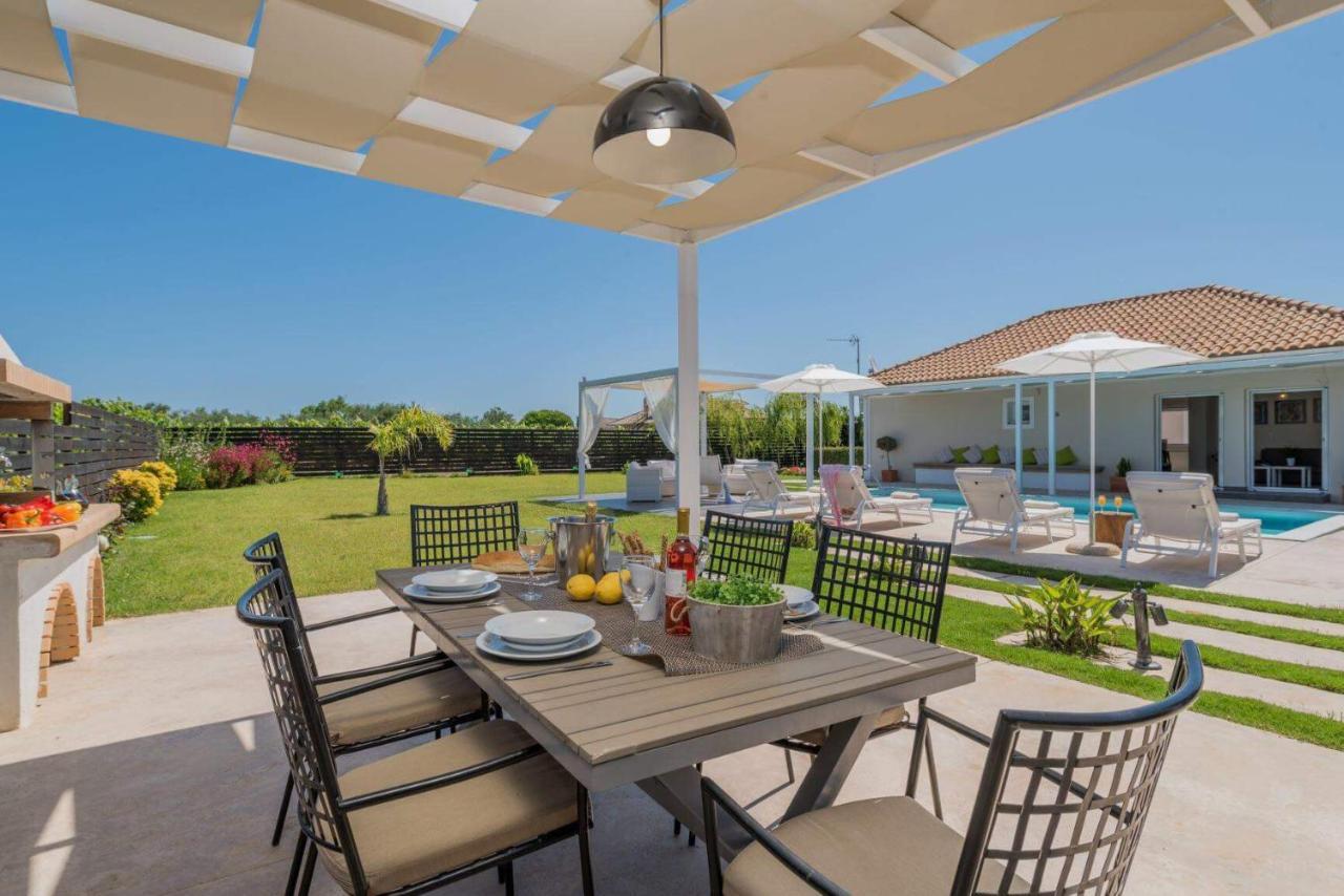 Madini Luxury Villa With Private Heated Pool Vanato Extérieur photo